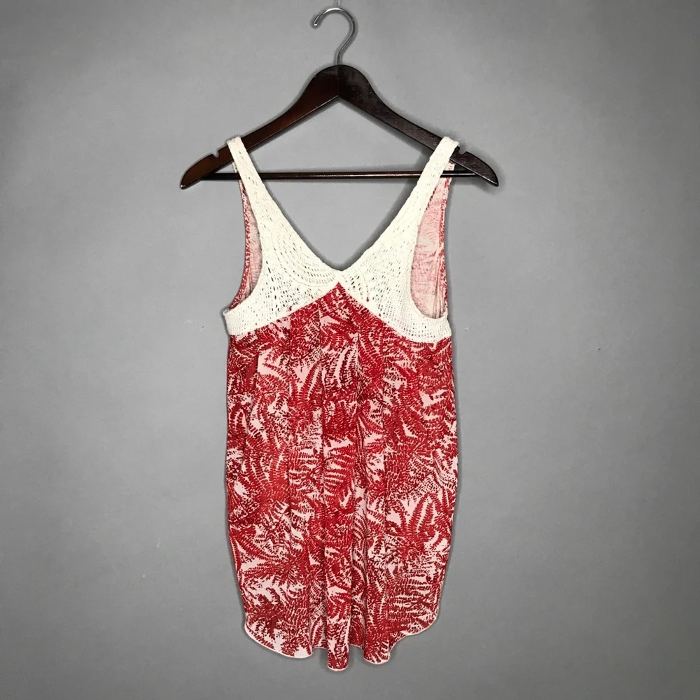 Anthropologie Tiny Red & Cream Beekeeper Crochet & Sequin Top Size XS - Picture 4 of 8